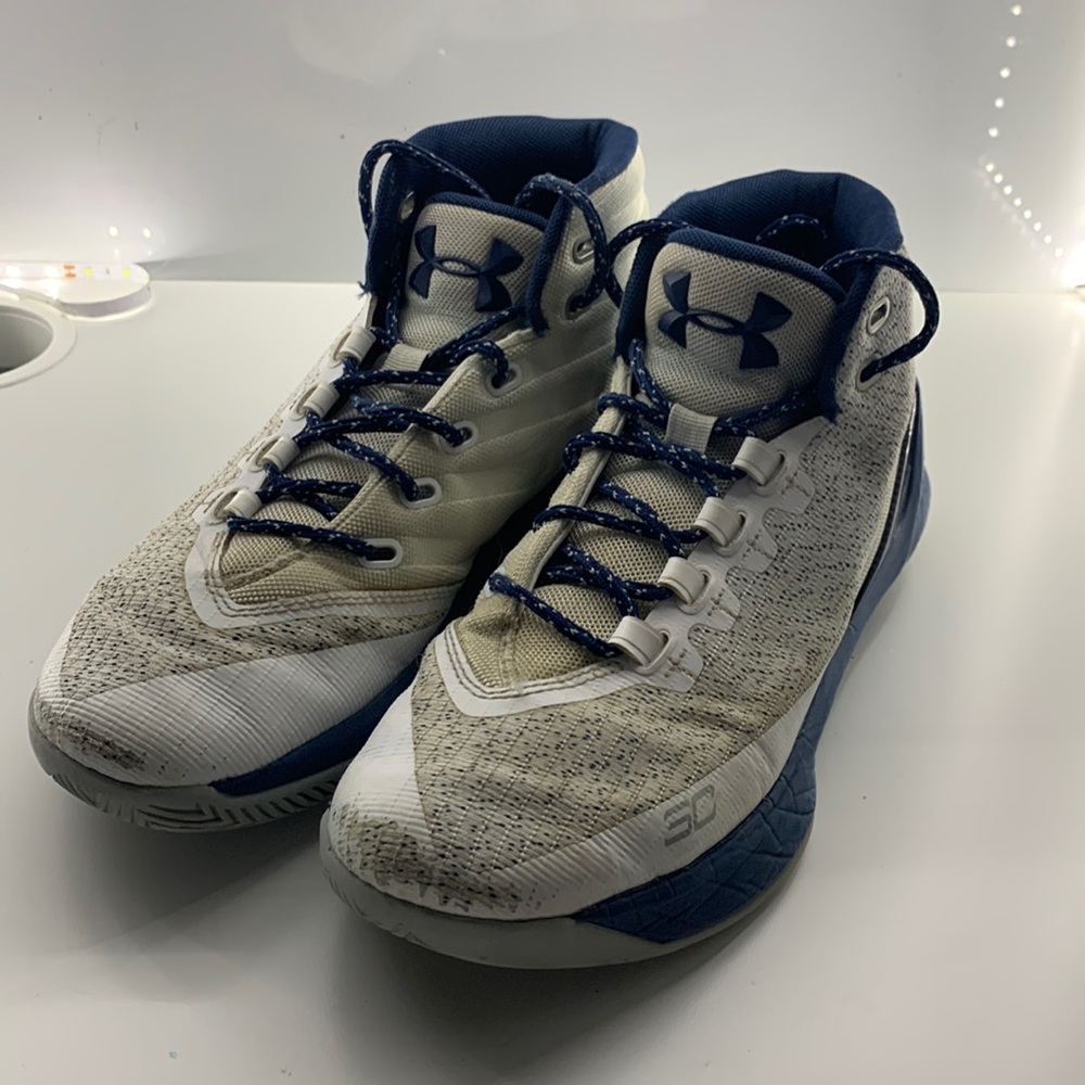 Under Armour Steph Curry Basketball Shoes